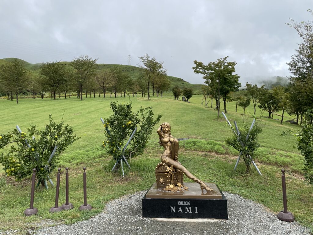 ナミ像(俵山交流館萌の里)−１の画像