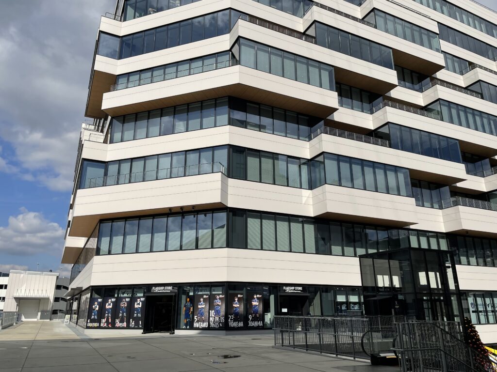 FLAGSHIP STORE(オフィシャルグッズストア)の画像